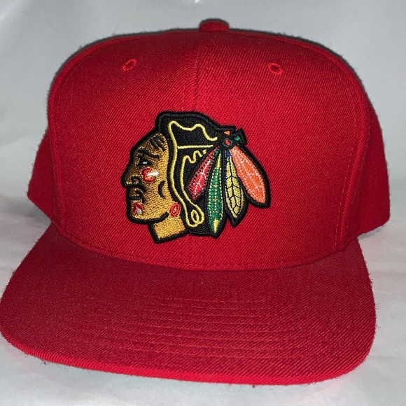 Mitchell & Ness Other - Chicago black hawks Mitchell & ness snap back hat